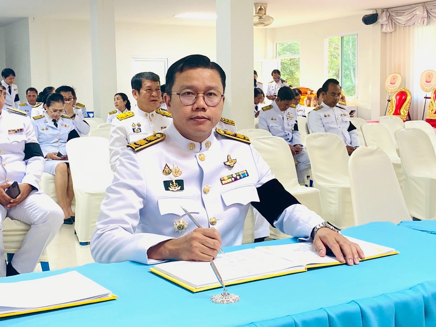 title - ส.ป.ก.ระนอง เข้าร่วมพิธีเจริญพระพุทธมนต์เฉลิมพระเกียรติ เนื่องในโอกาสวันคล้ายวันประสูติ  สมเด็จพระเจ้าลูกยาเธอ เจ้าฟ้าทีปังกรรัศมีโชติ มหาวชิโรตตมางกูร สิริวิบูลยราชกุมาร